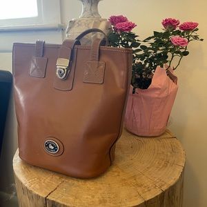 Vintage Dooney and Bourke bag ♥️